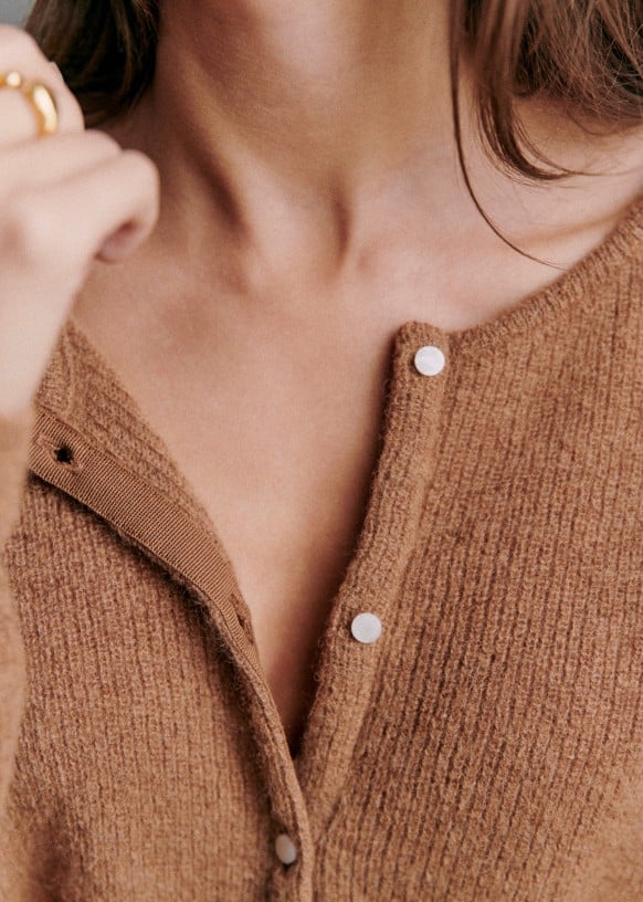 Women's Chunky Knit Cardigan Button-Front V-Neck Soft Brushed Mohair Relaxed