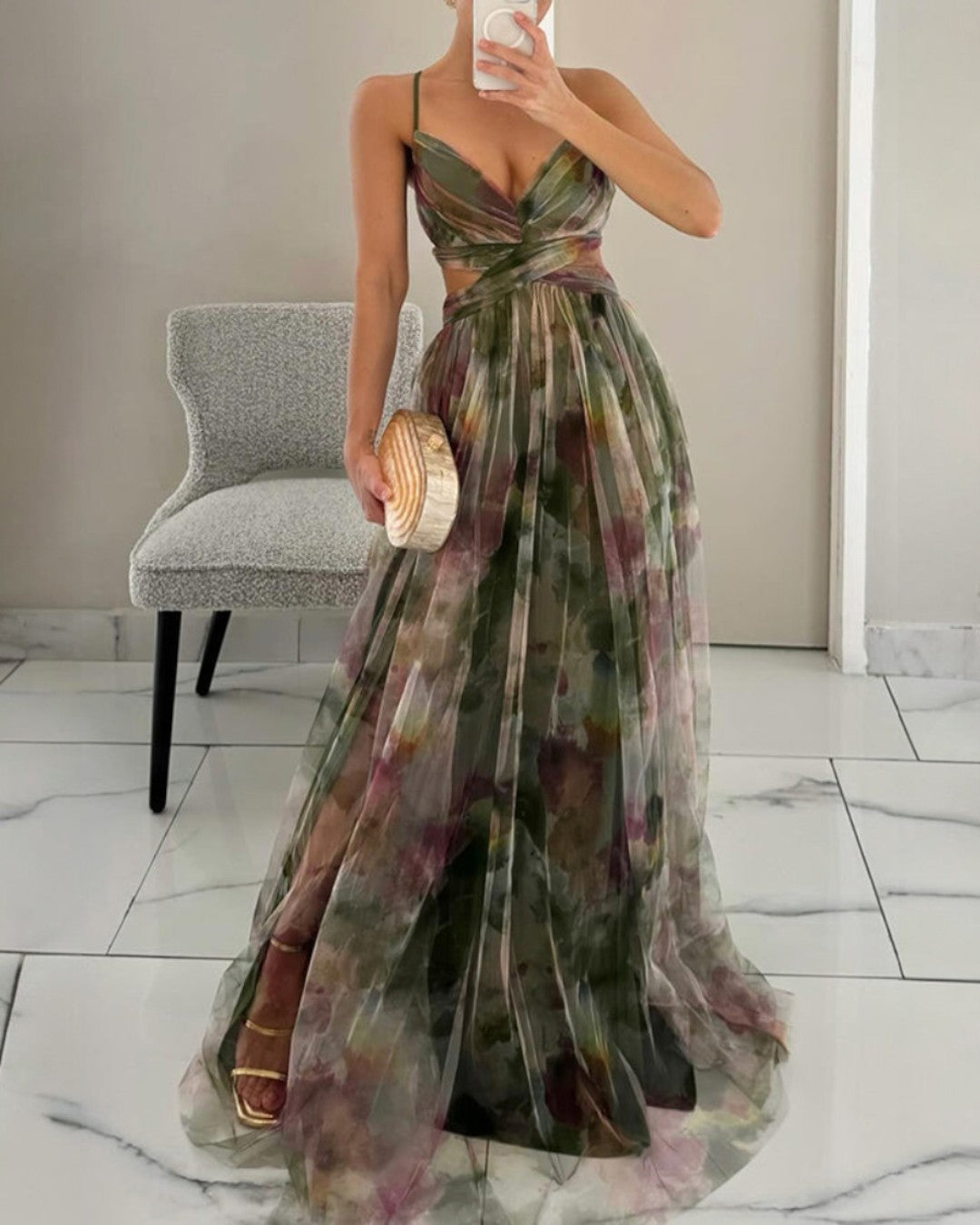 Women's Floral Tulle Maxi Dress V-Neck Spaghetti-Strap Flowy Elegant Summer
