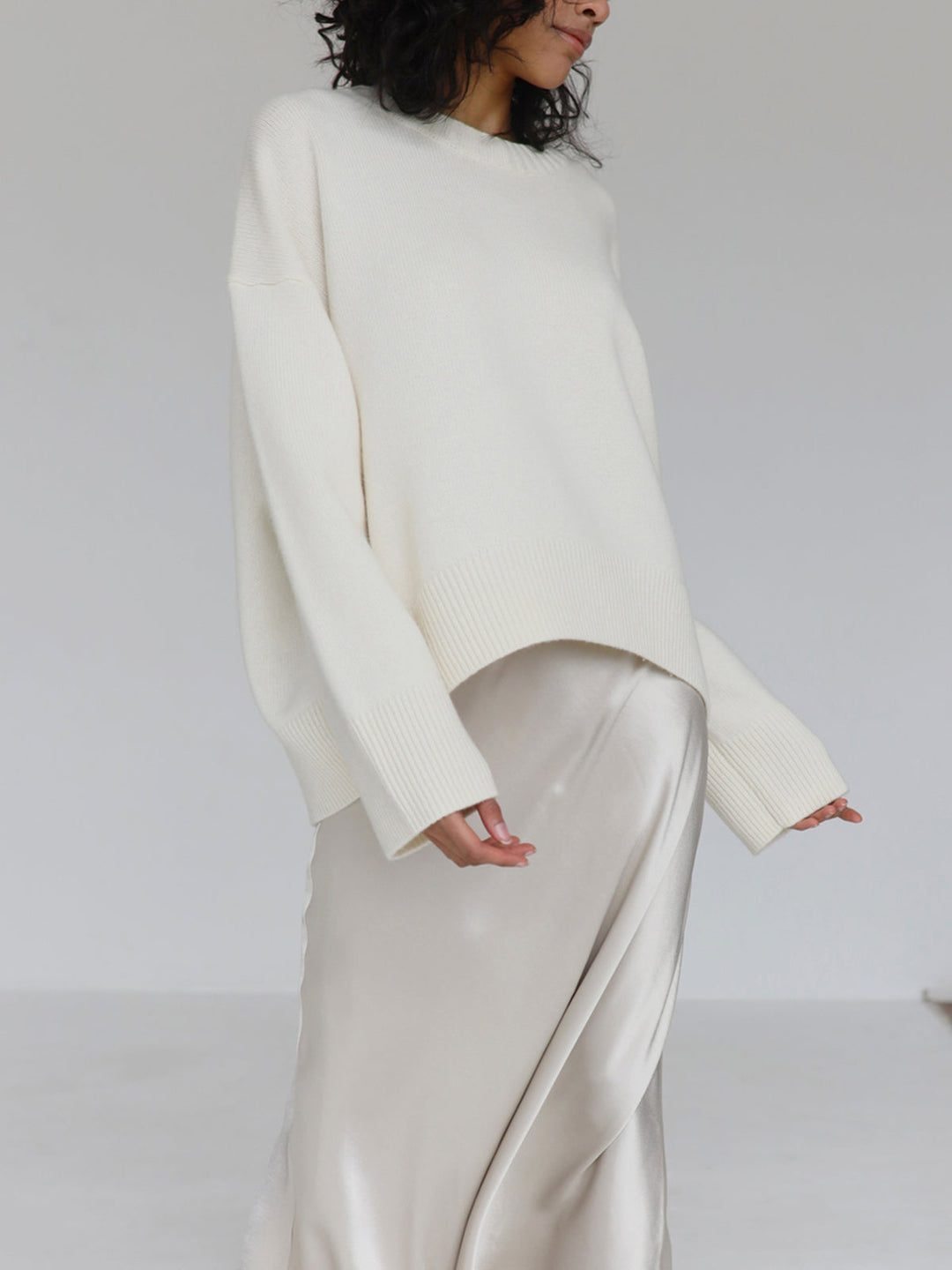 Women's Oversized Knit Sweater Crewneck Drop-Shoulder Ribbed Relaxed Pullover