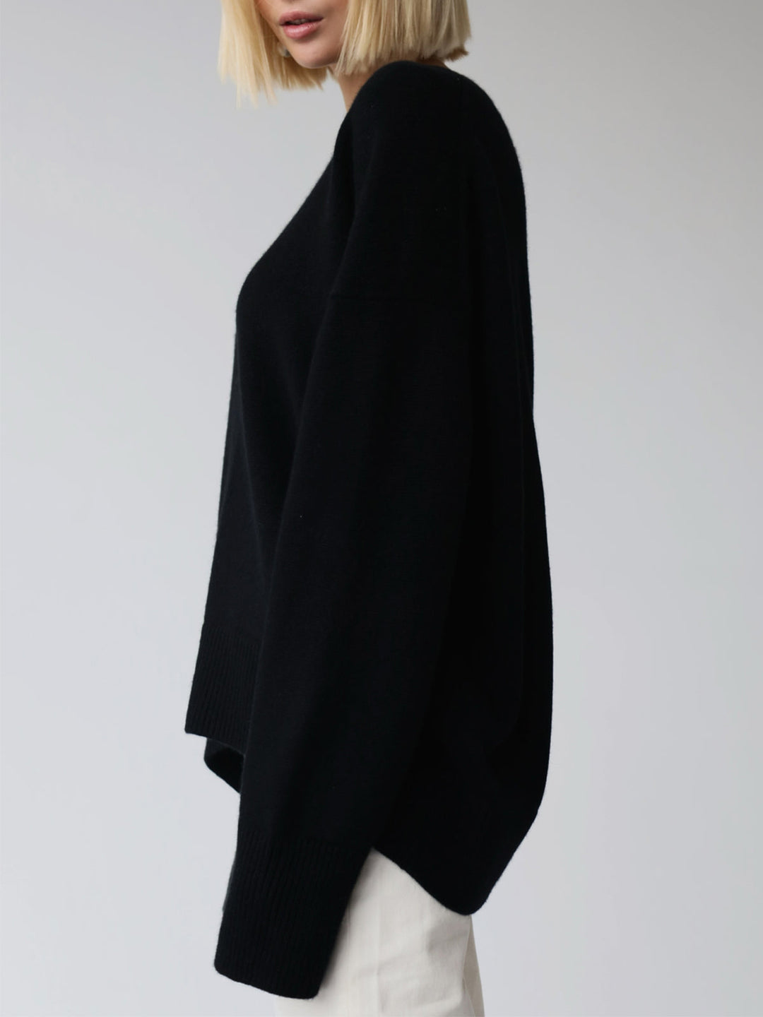 Women's Oversized Knit Sweater Crewneck Drop-Shoulder Ribbed Relaxed Pullover