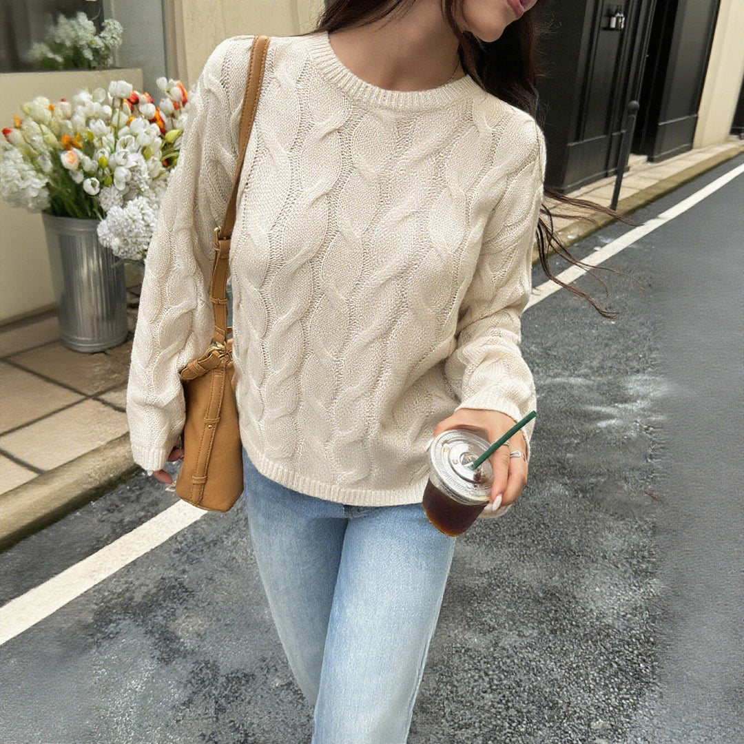Women's Wave Cable Knit Sweater Crewneck Textured Relaxed Pullover