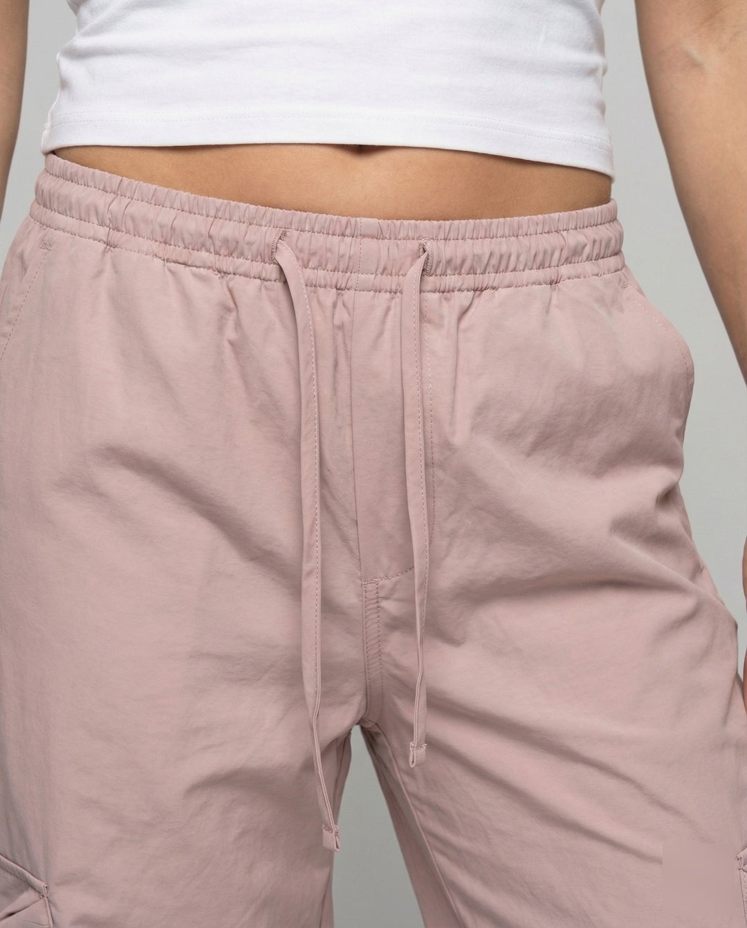 Women's Wide Leg Cargo Pants Parachute Flap Pockets Drawstring Side-Ties