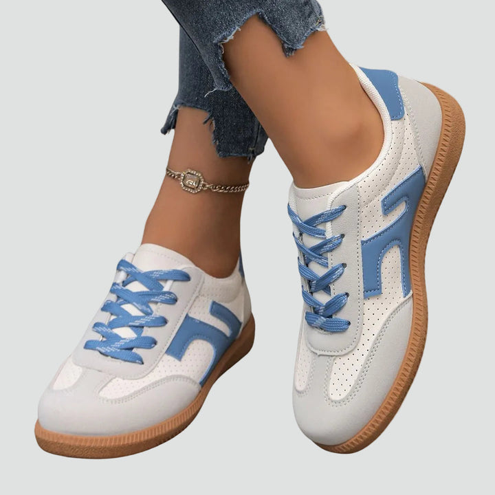 Women's Retro Colorblock Sneakers Lace-Up Suede Panel Gum Sole Casual Walking