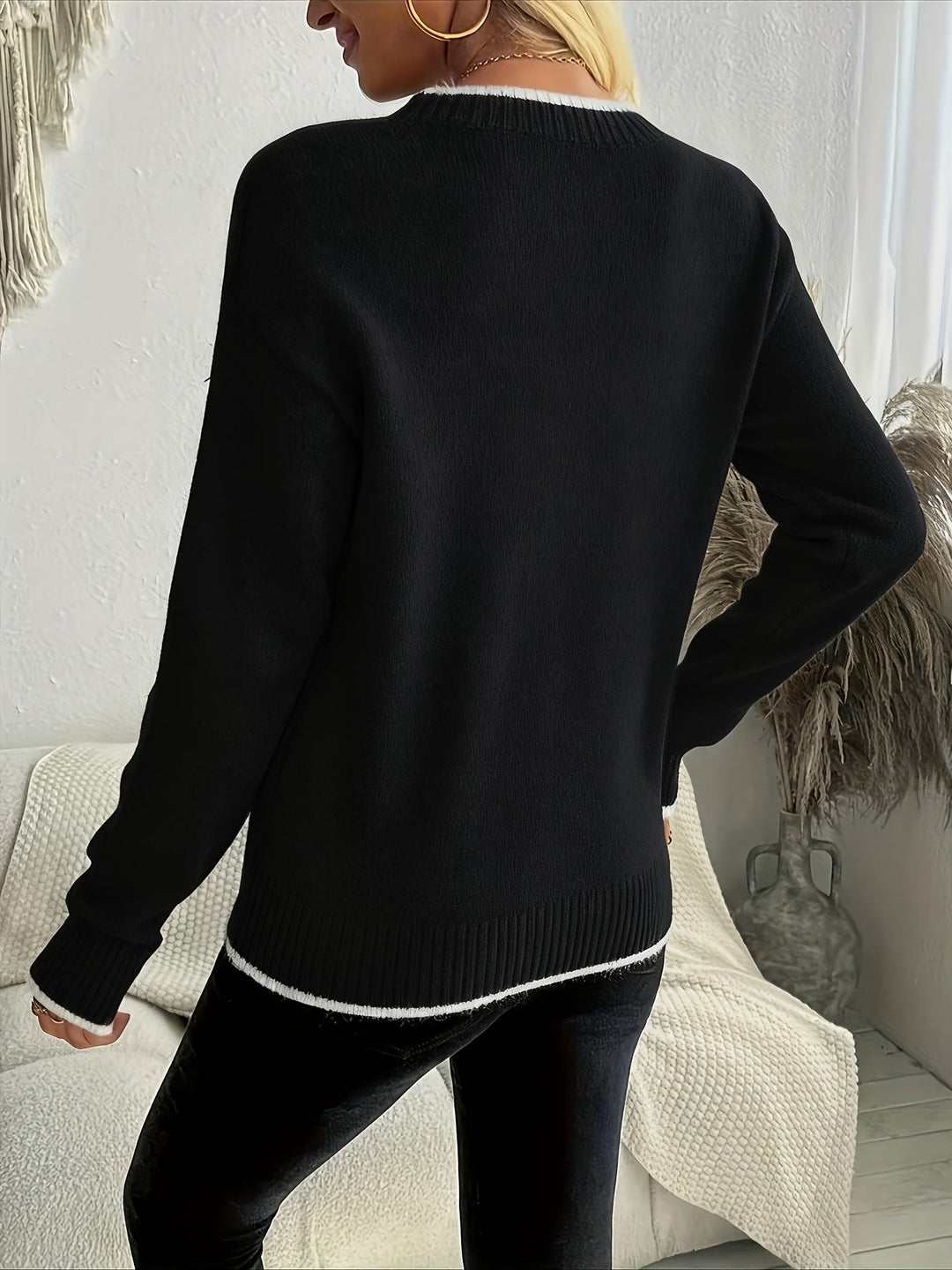 Women's Snowflake Christmas Sweater Crewneck Contrast Trim Knit Pullover