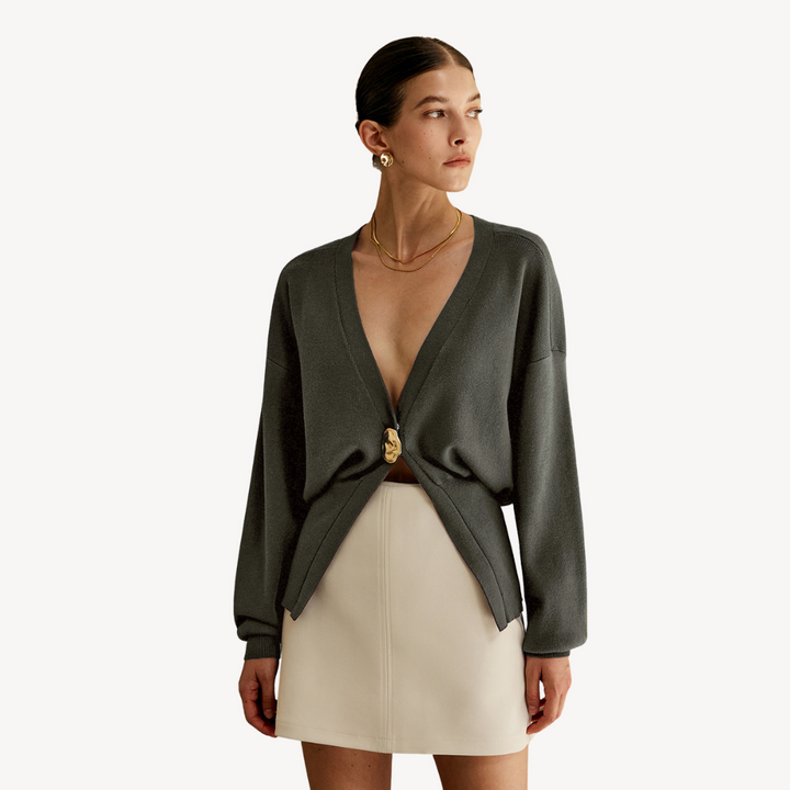 Women's Fine Knit V-Neck Cardigan Gold-Button Batwing-Sleeve Relaxed Cropped