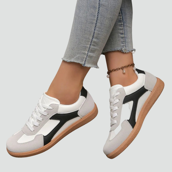 Women's Retro Colorblock Sneakers Lace-Up Suede Panel Gum Sole Casual Walking