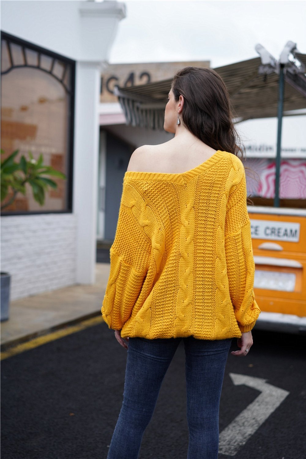 Women's Cable Knit Sweater V-Neck Long-Sleeve Off-Shoulder Relaxed Pullover