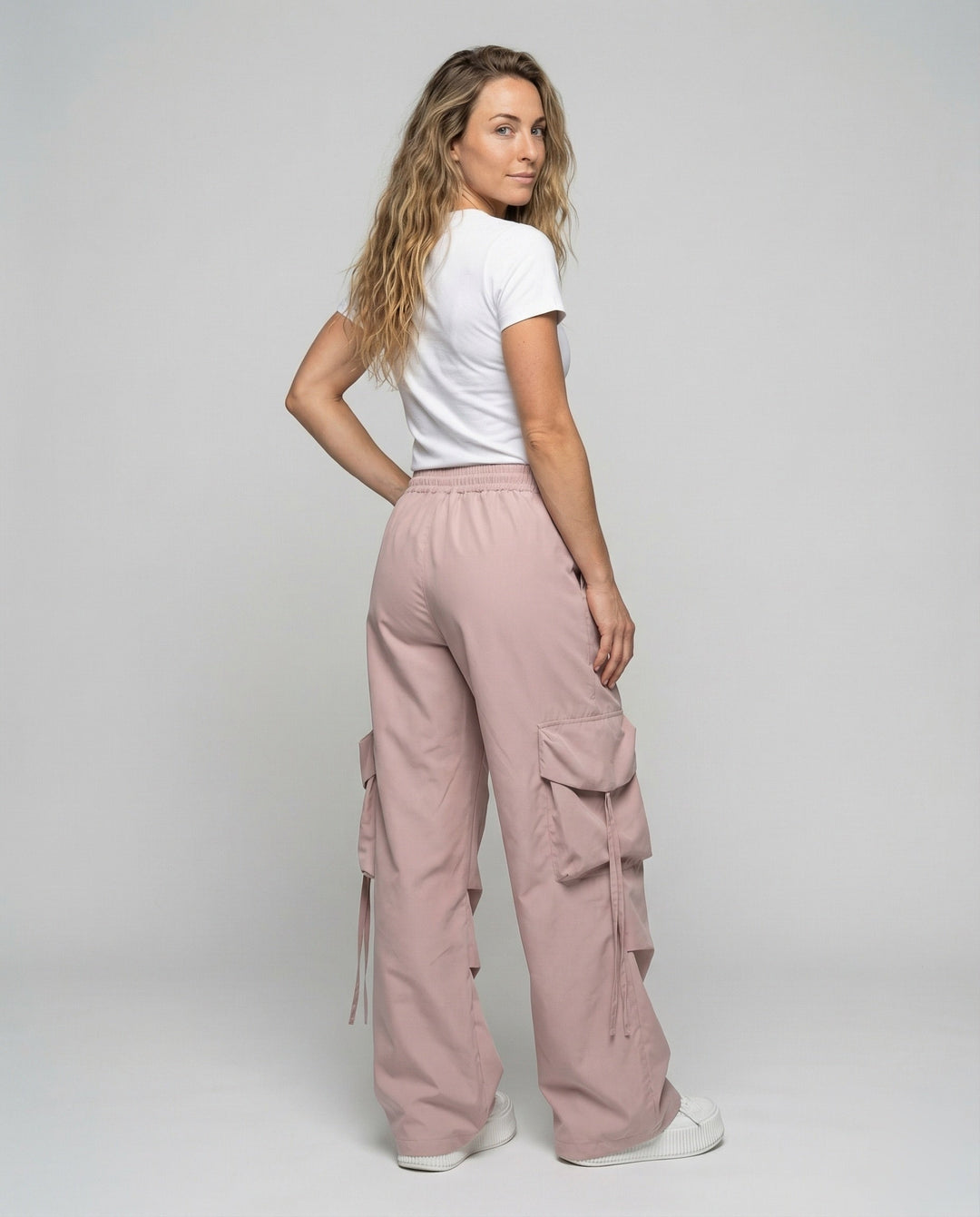 Women's Wide Leg Cargo Pants Parachute Flap Pockets Drawstring Side-Ties